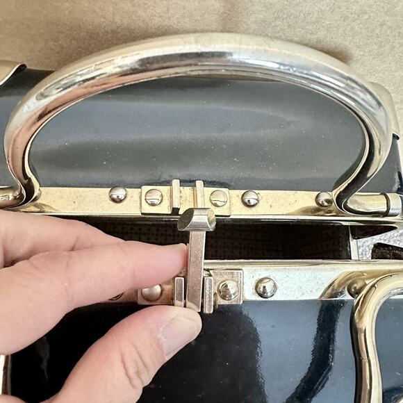 Vintage Delill Italy Black Lucite Metal Trunk Purse Box Handbag Top Handle - Picture 4 of 9